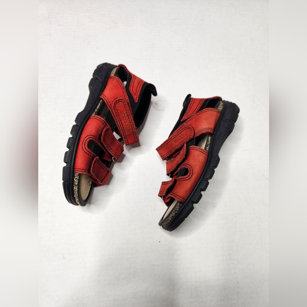 NEW ECCO Kids Size Women 3 / Kids 1.5-2 / Euro 33 Red Leather Sandals - Picture 3 of 7